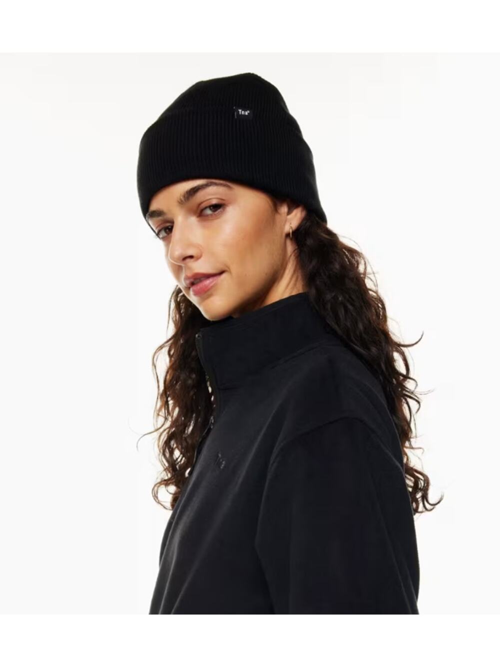 NWOT TNA Aritzia Beanie Women's OSFM Basic Black Ribbed Outdoor Cozycore
